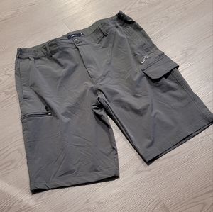 Excellent Condition Svacuam mens shorts size 38